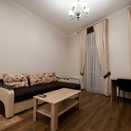 Appartement Wonderful Flat On Center Oezjhorod